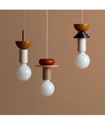 Suspension bois scandinave formes géométriques colorées la colonne vertébrale