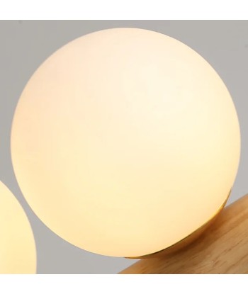 Suspension bois cylindrique boules lumineuses torsadées design moderne en stock